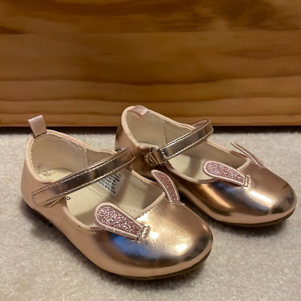Gap baby bunny shoes